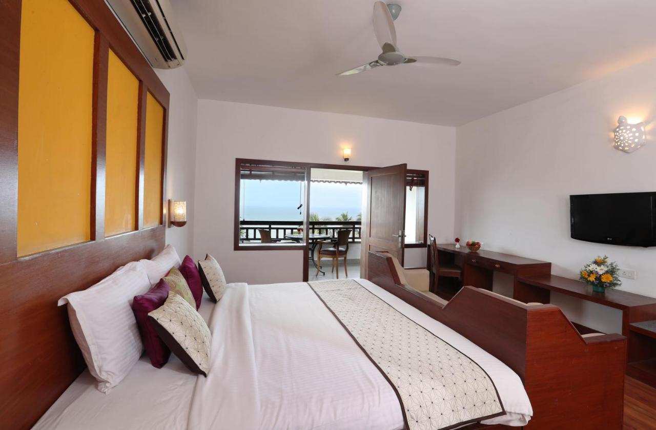 Getaway Beach Resort Ковалам Екстер'єр фото